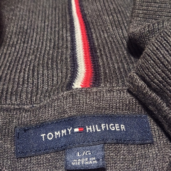 Tommy Hilfiger Men's Charcoal Half-Zip Sweater - Picture 7 of 8